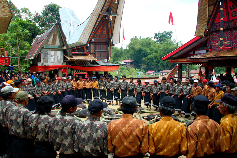 Sulawesi, la cerimònia dels enterraments